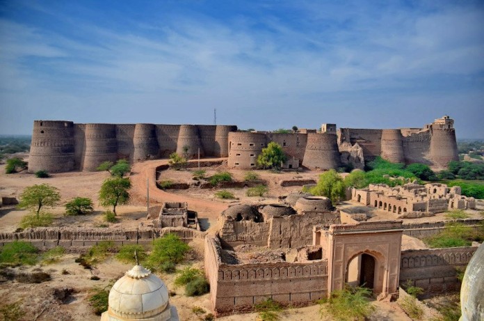 derawar-fort-punjab-2-696x461