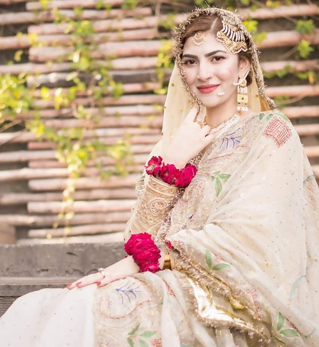 naimal khawar wedding makeup