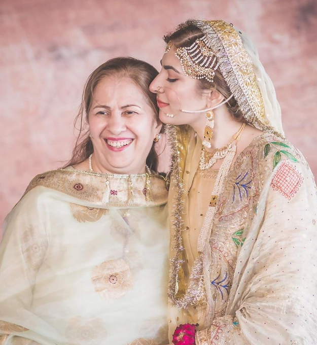 naimal khawar wedding makeup
