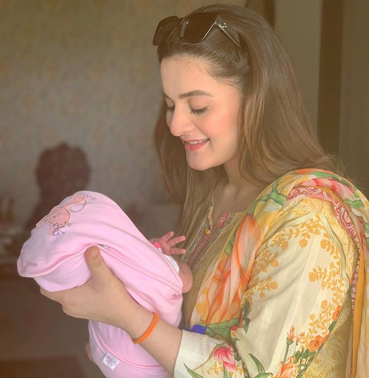 aiman khan shar first picture of baby