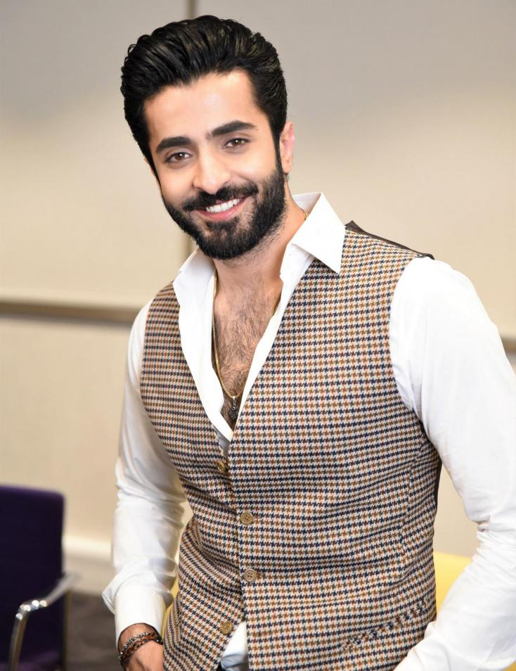 Sheheryar Munawar breaks silence on receiving backlash from Social Media 