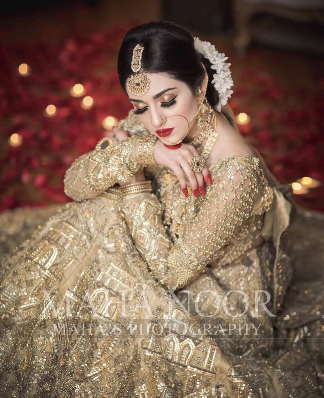 pakistani actress sara khan 