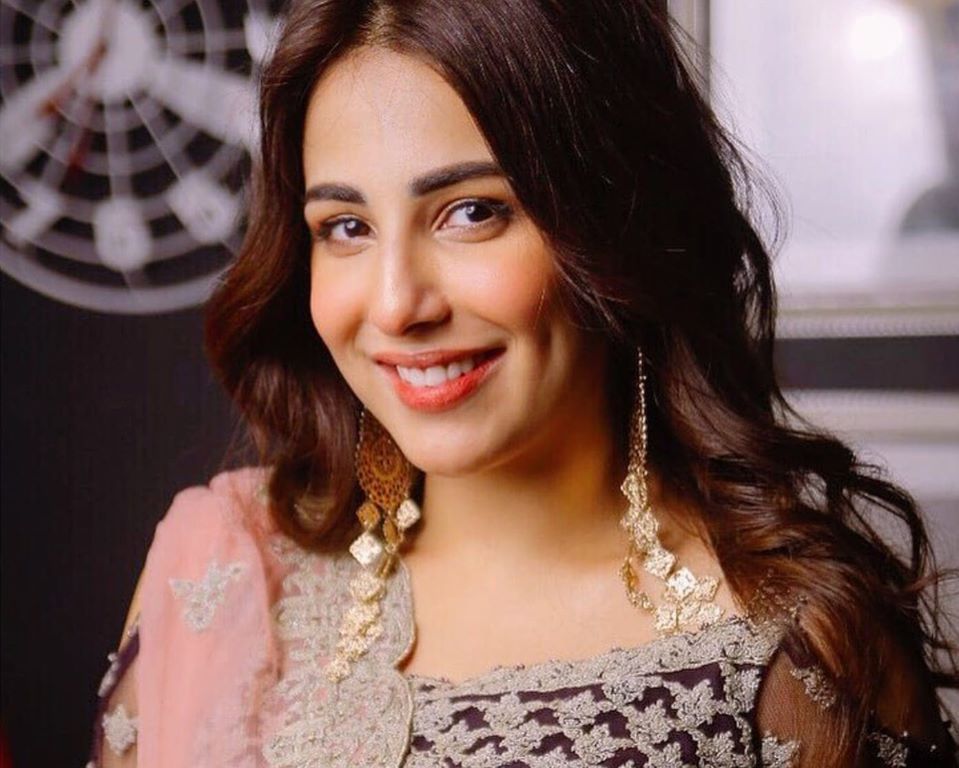ushna shah