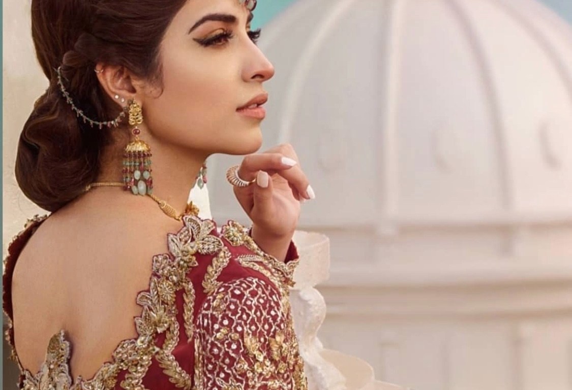 kinza hashmi the odd onee