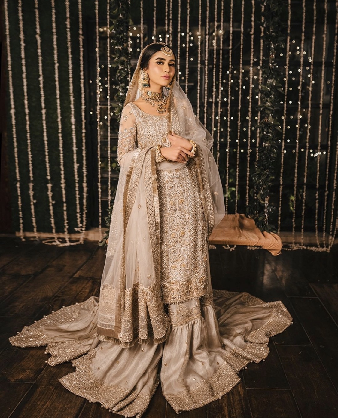 pakistani bridal outfit
