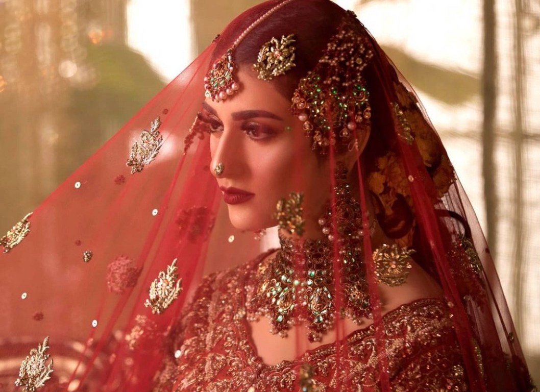 sarah khan bridal pic