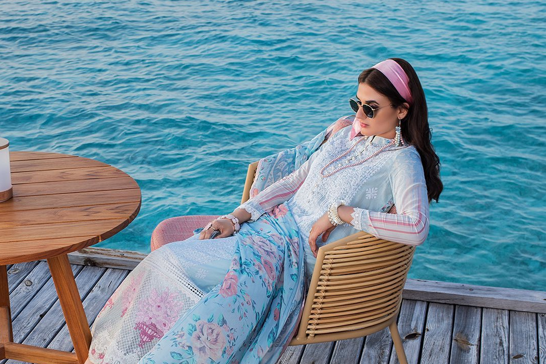 Latest Vacation Pictures Of Hira Mani From Texas THE ODD ONEE Latest Vacation Pictures Of Hira Mani From Texas THE ODD ONEE