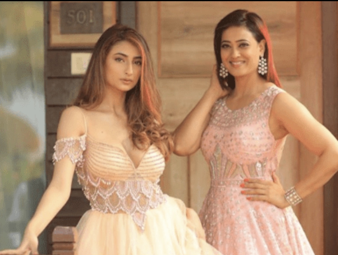 Shweta Tiwari's daughter Palak Tiwari to make her Bollywood debut with Rosie