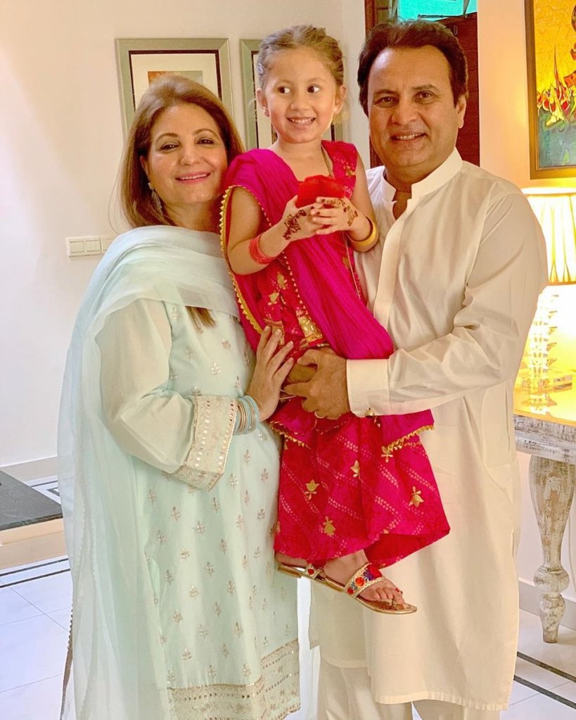 Behroze Sabzwari open up about Shahroz's divorce with Syra Yousuf