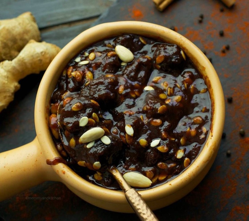 Sweet and spicy plum chutney